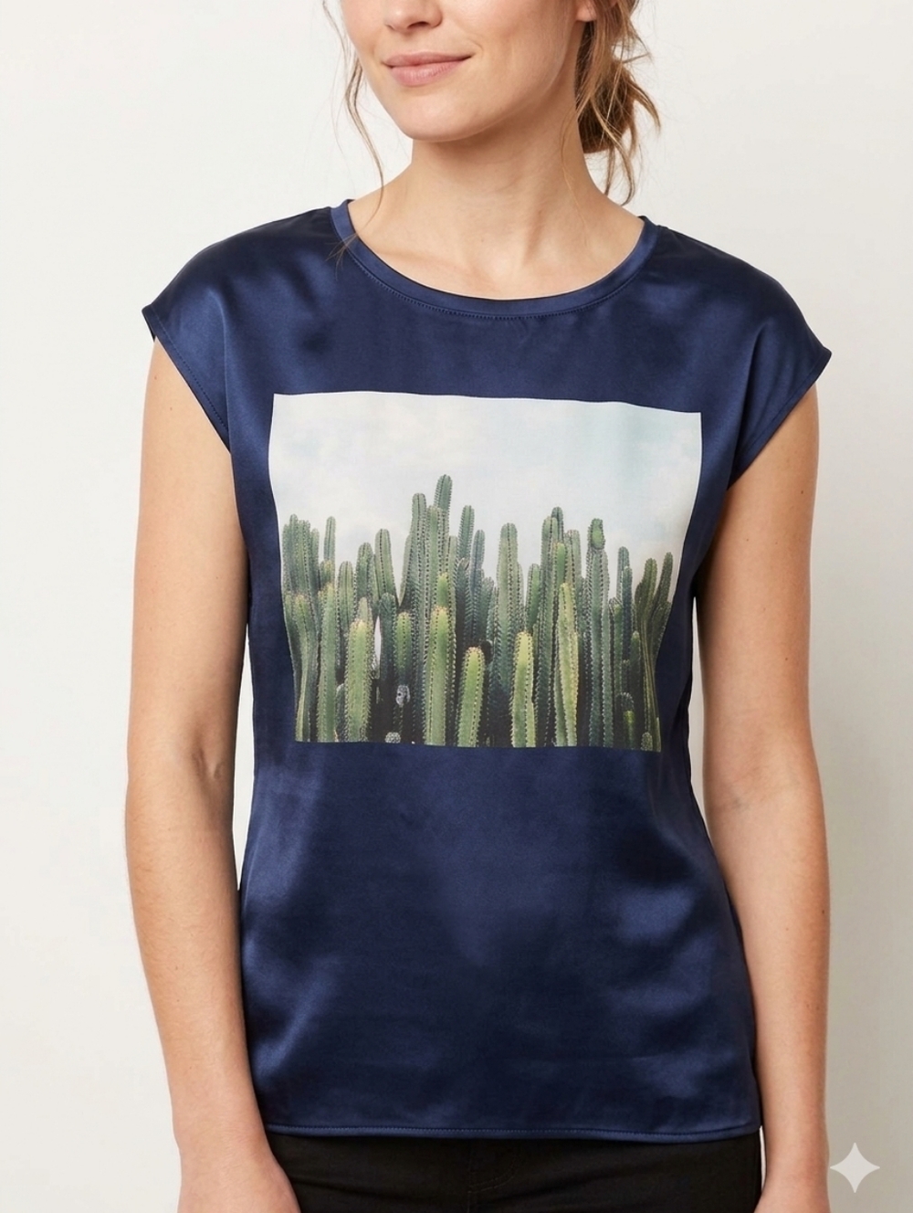 **Simons Twik Navy Top - Cactus Print - Size S**